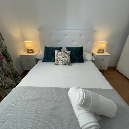 Continental Gandia - Private Rooms Tv Esterno foto