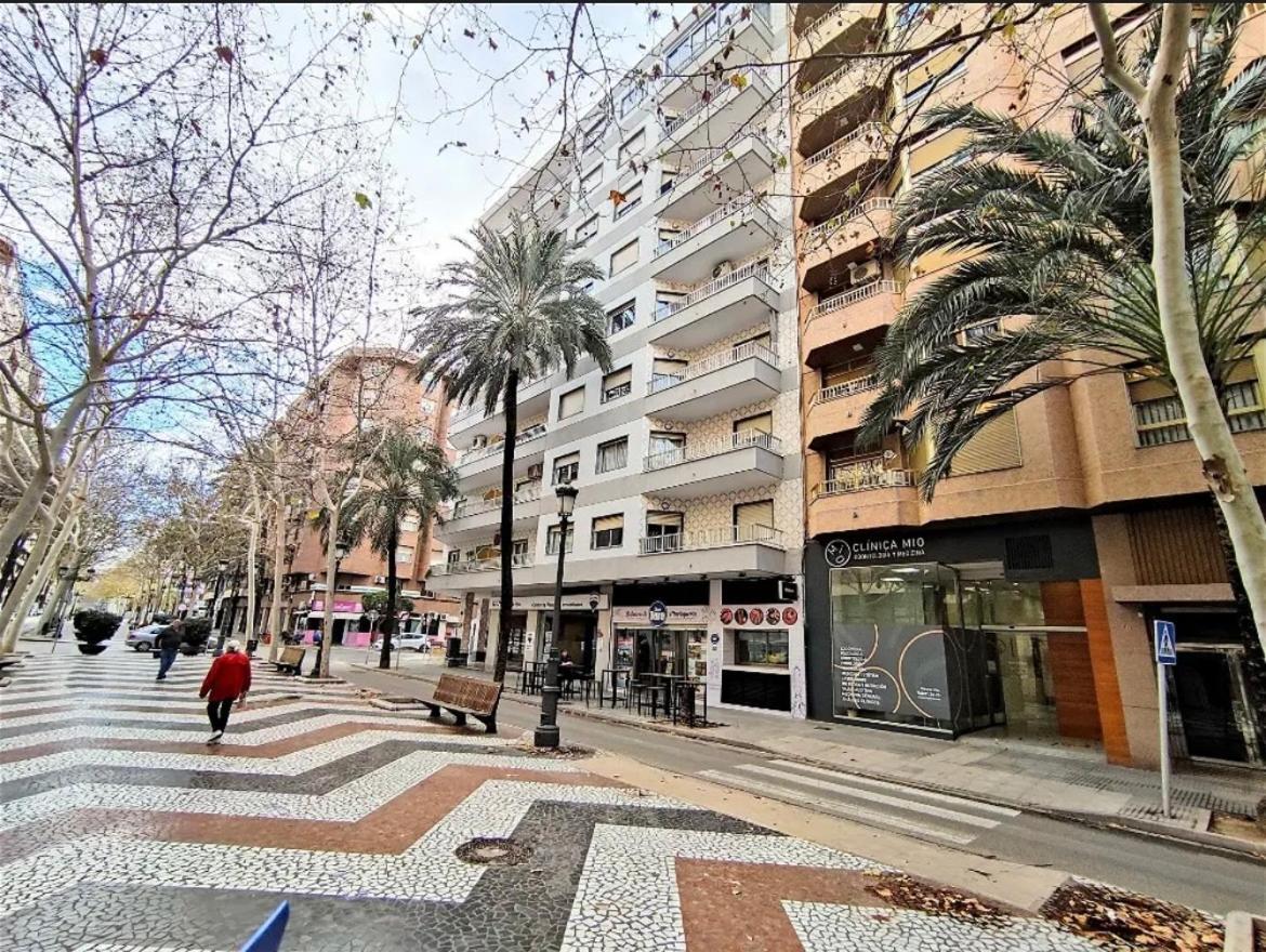 Homestay Continental - Private Tv Gandia