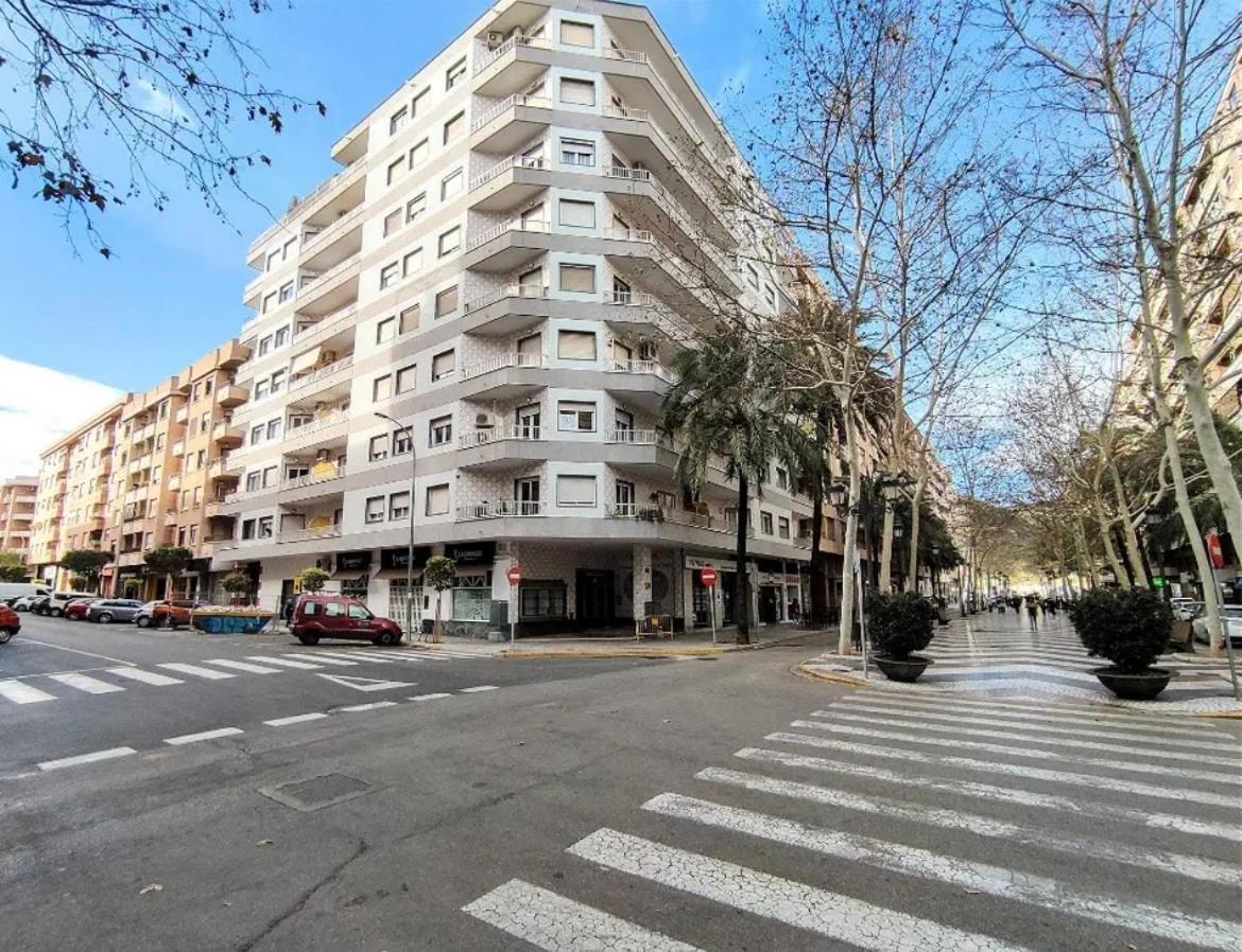 Homestay Continental - Private Tv